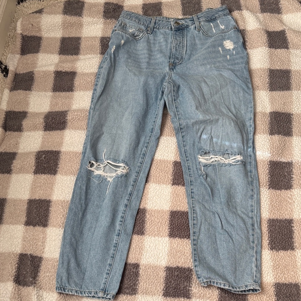 Distressed Light Blue Jeans